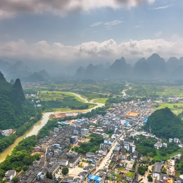 גווילין – הקסם הסיני שמחכה לכם בין הרי הפלא והנהרות